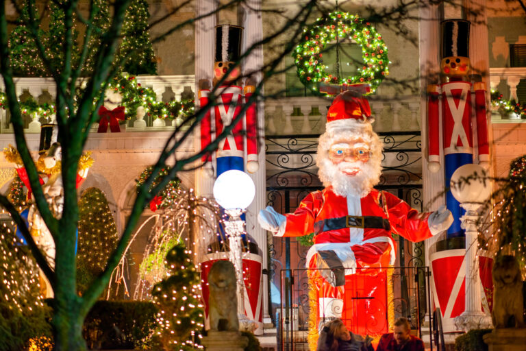 Tour delle Luci di Natale a Dyker Heights in Italiano